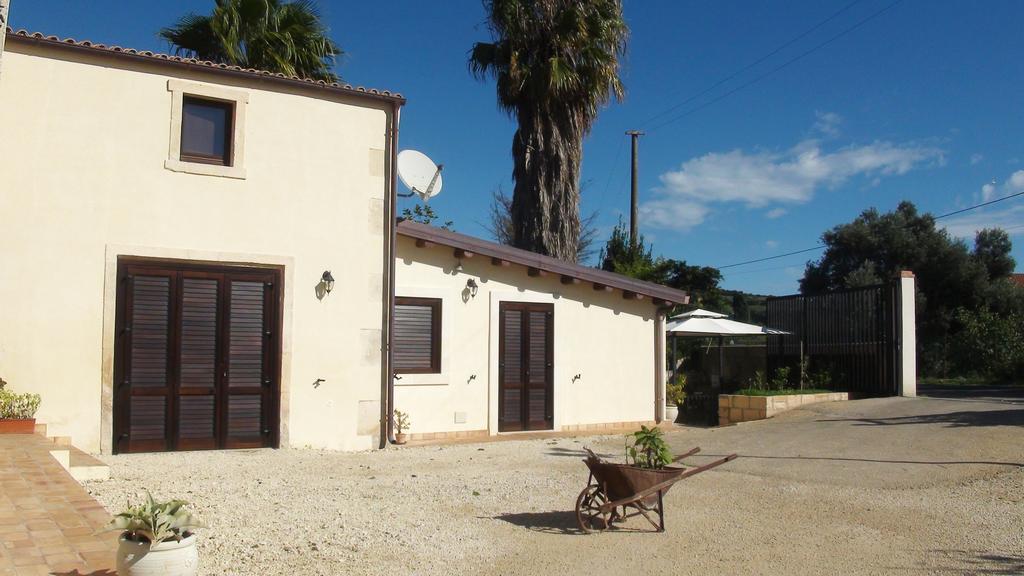 Bed and Breakfast L'Antico Trappeto Noto Zewnętrze zdjęcie